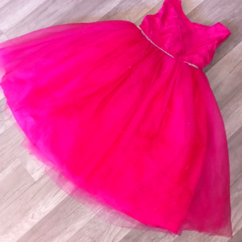 Girls size 6x dress